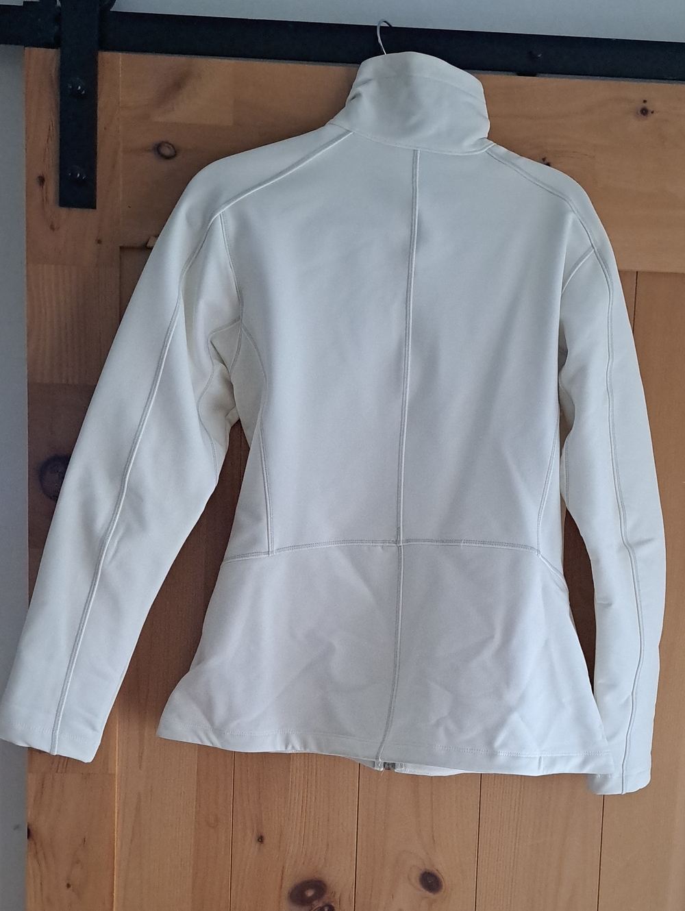 Columbia Women's Cream Softshell Jacket/Water Resistant. Size Large - Picture 6 of 9